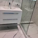 аркадия !26 жемчужина вид море, место в паркинг Apartment Odessa